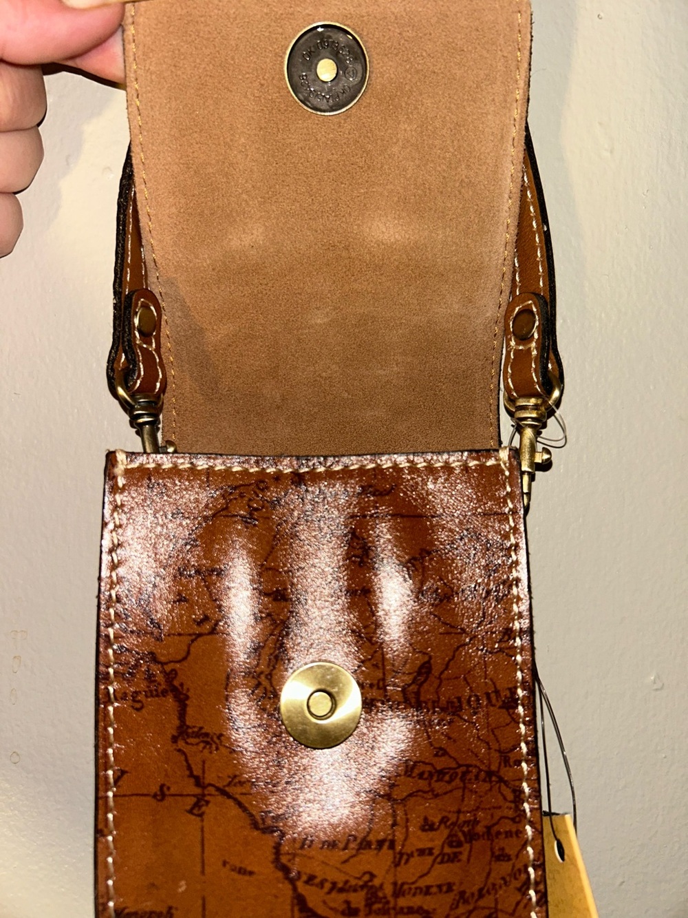 Patricia Nash Signature Map Rivalta Riot Rust Small Crossbody - Picture 6 of 12
